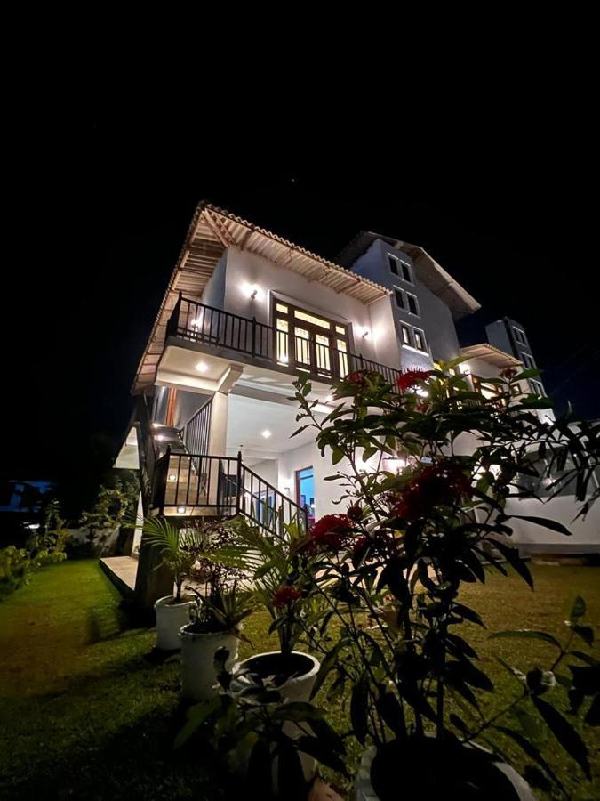Theon Resort Anurâdhapura Extérieur photo