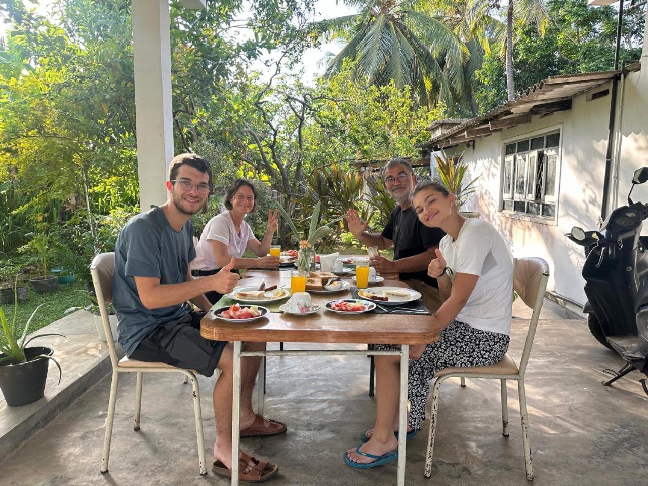 Theon Resort Anurâdhapura Extérieur photo